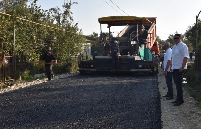 სოფელ ოზურგეთი-გურიანთის დამაკავშირებელი გზის რეაბილიტაცია სრულდება
