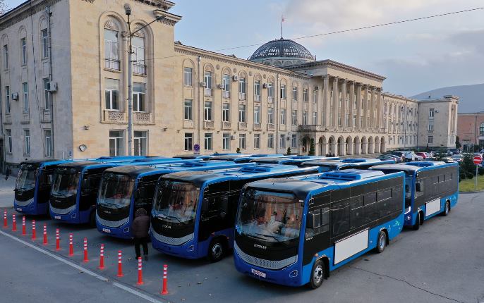 175 ახალი თანამედროვე სტანდარტების ავტობუსიდან 10 ავტობუსი გორს გადაეცა
