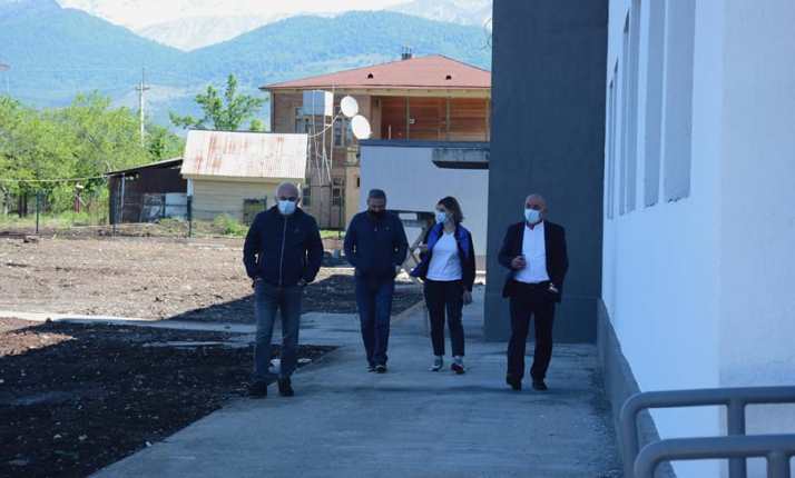 წალენჯიხის მუნიციპალიტეტში   სამი ახალი სკოლის მშენებლობა   დასრულების ფაზაშია