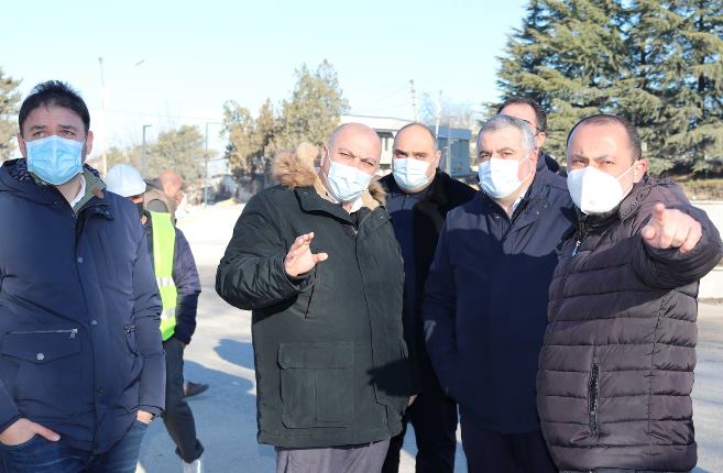 ინფრასტრუქტურული სამუშაოები მთავრობის წევრებმა დაათვალიერეს