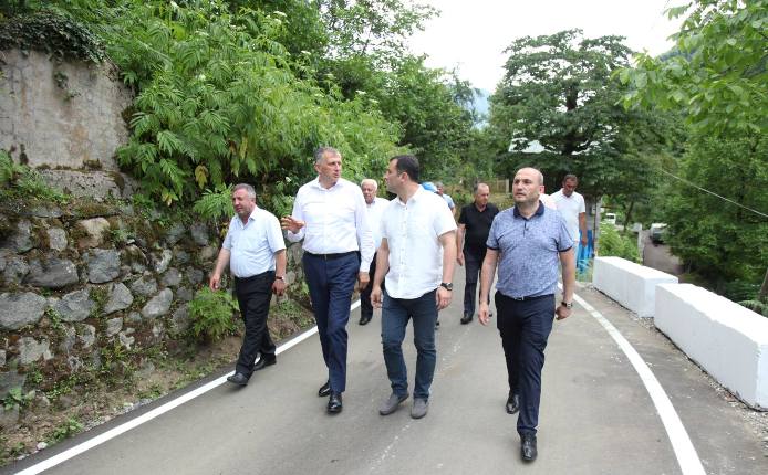 სოფელ აგარაში 3,2 კილომეტიანი გზის რეაბილიტაცია დასრულდა