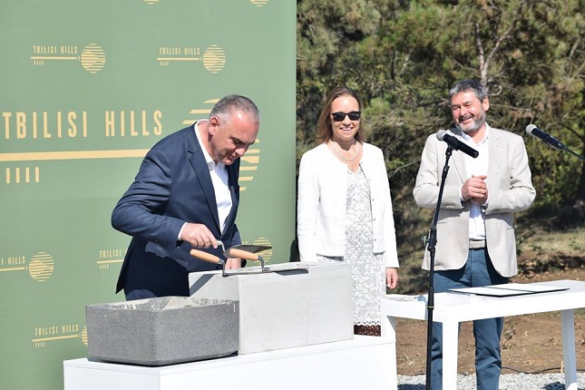გუბერნატორი გარდაბნის მუნიციპალიტეტში „Tbilisi Hills Golf & Residences“- მშენებლობის მეორე ეტაპის დაწყების ოფიციალურ ცერემონიას დაესწრო