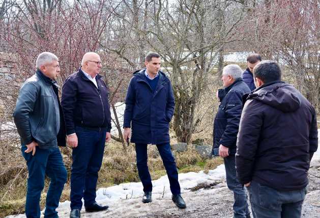 სოფელ უდეში, დამეწყრილი ტერიტორიიდან დაზარალებული ოჯახების გასახლების პროცესი მიმდინარეობს