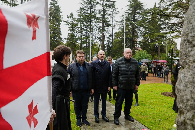 სენაკში  ეროვნული გმირის ცხოვრებისა და მოღვაწეობის ამსახველი გამოფენა გაიხსნა