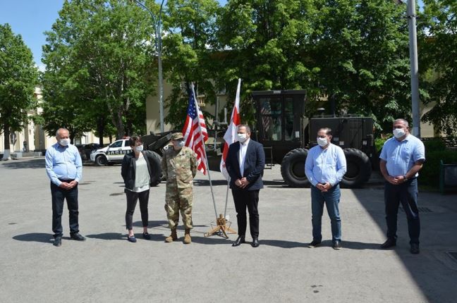 მცხეთისა და დუშეთის მუნიციპალიტეტებს ოთხი ერთეული მძიმე და მსუბუქი ტექნიკა გადაეცა